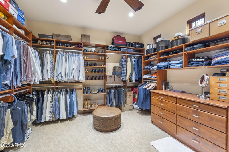 Walk in Closets