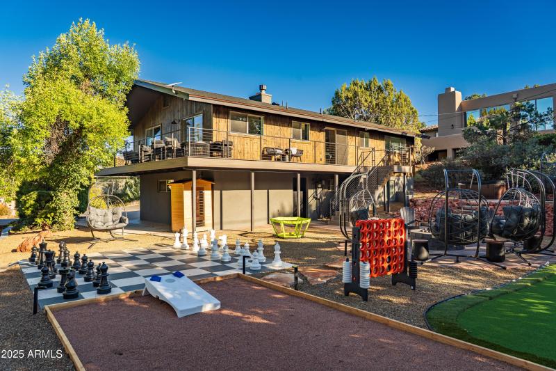 JL_265MountainShadows-exteriors-09