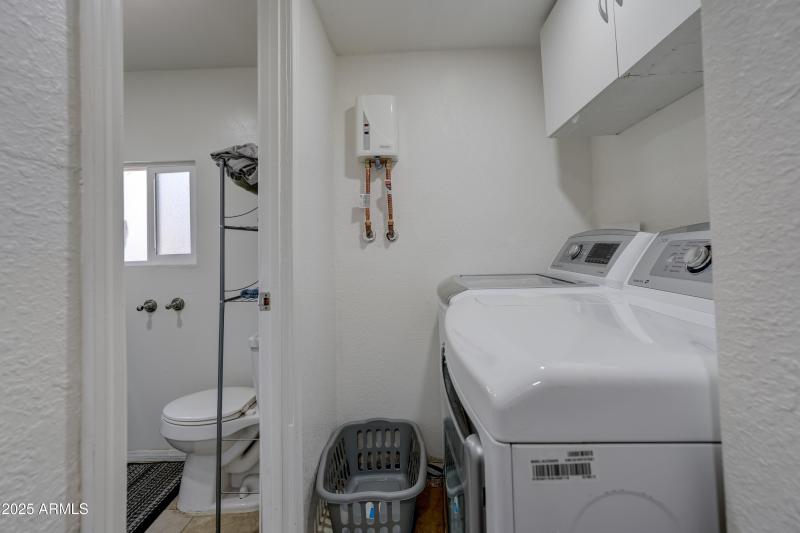 016_Laundry Room