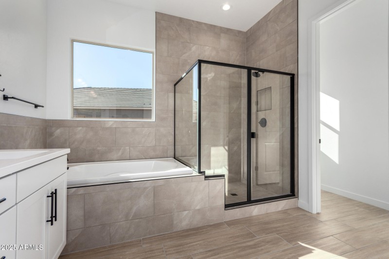 18 - Avenida Del Sol