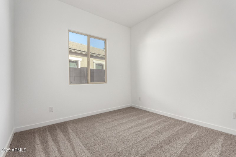 21 - Avenida Del Sol