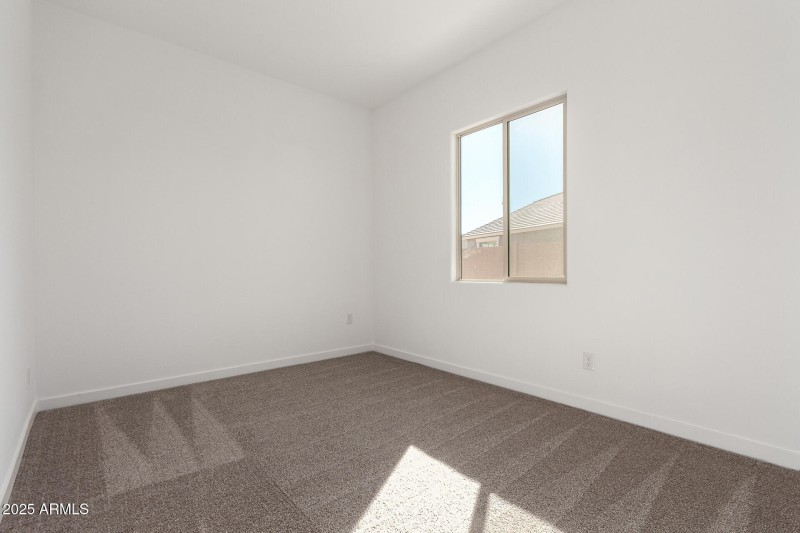 32 - Avenida Del Sol