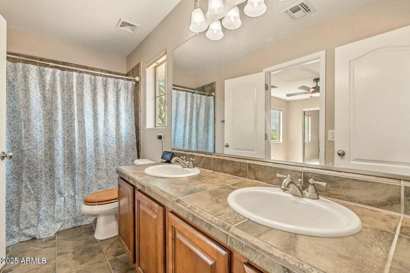 20250825204714587146000000-o