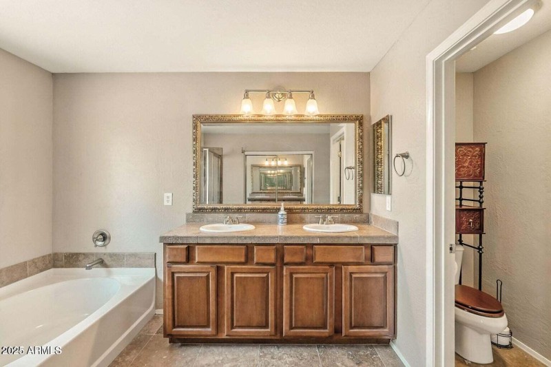 20250825204725238684000000-o