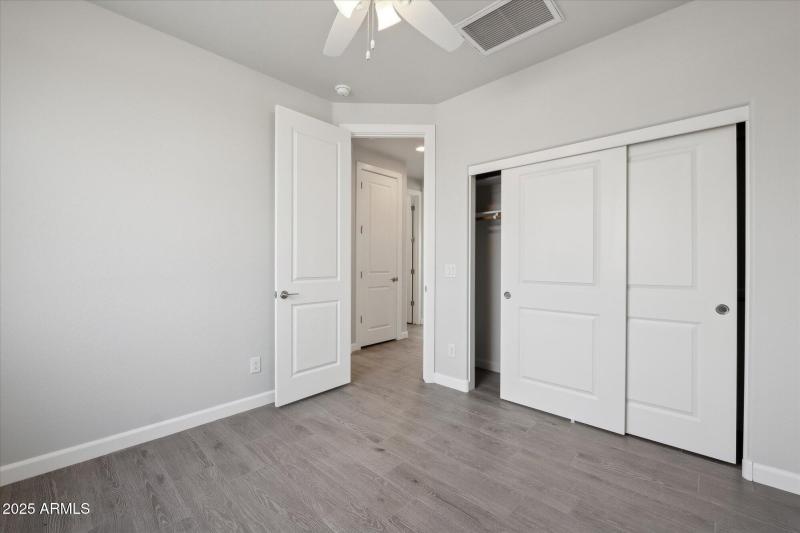 1,658 Bedroom 2 - 192