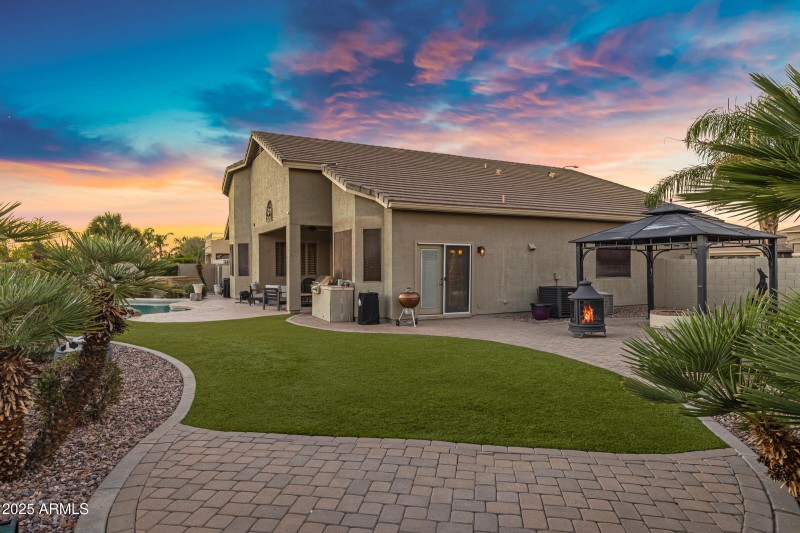 9831 E Lompoc Ave-55