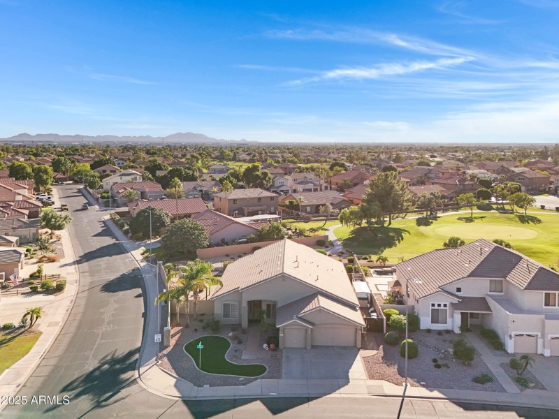 9831 E Lompoc Ave-41