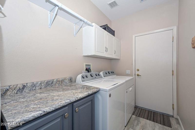 Laundry Room2
