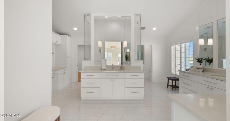 58-web-or-mls-Primary Suite5