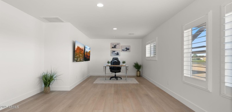 CASITA/NEXT GEN/OFFICE SPACE