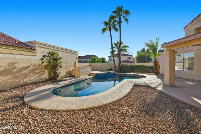 49-web-or-mls-049_ListerPros