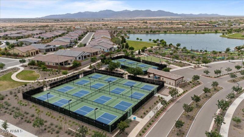 05-DJI_20250512122131_0126_D