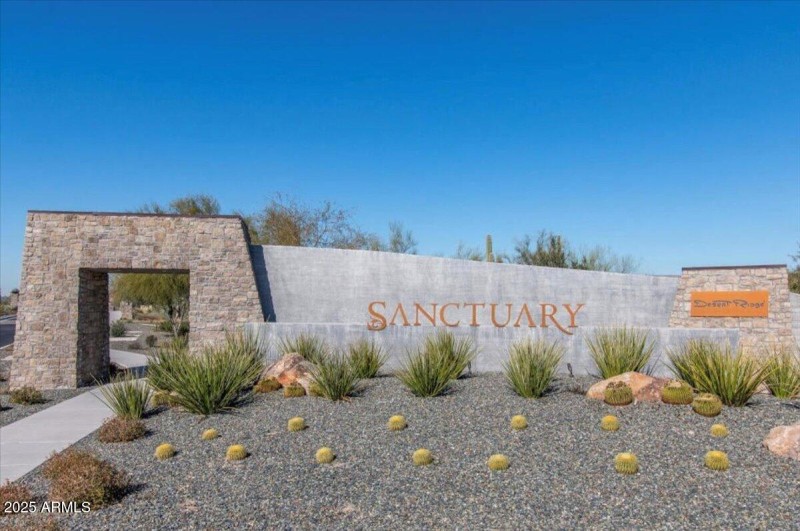 37-Gated Sanctuary at Desert Ridge