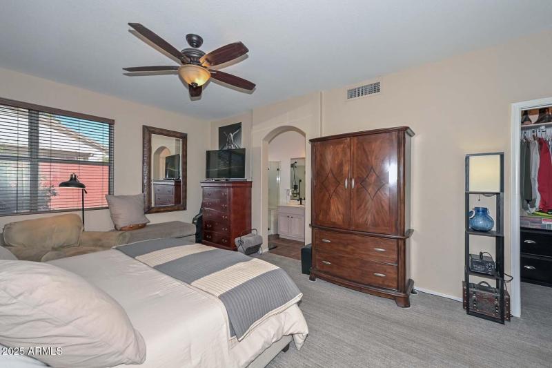 Primary Bedroom-Bath