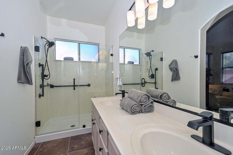 Primary Bath-Shower (2)