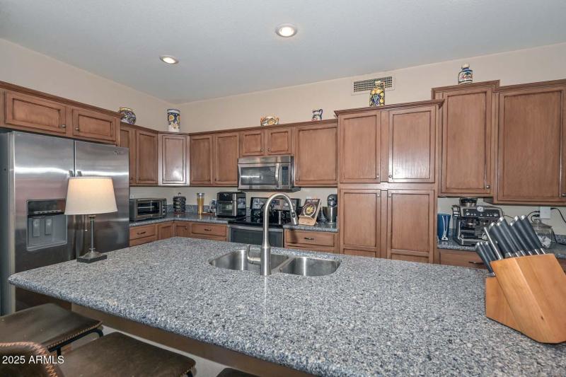 Kitchen-Island