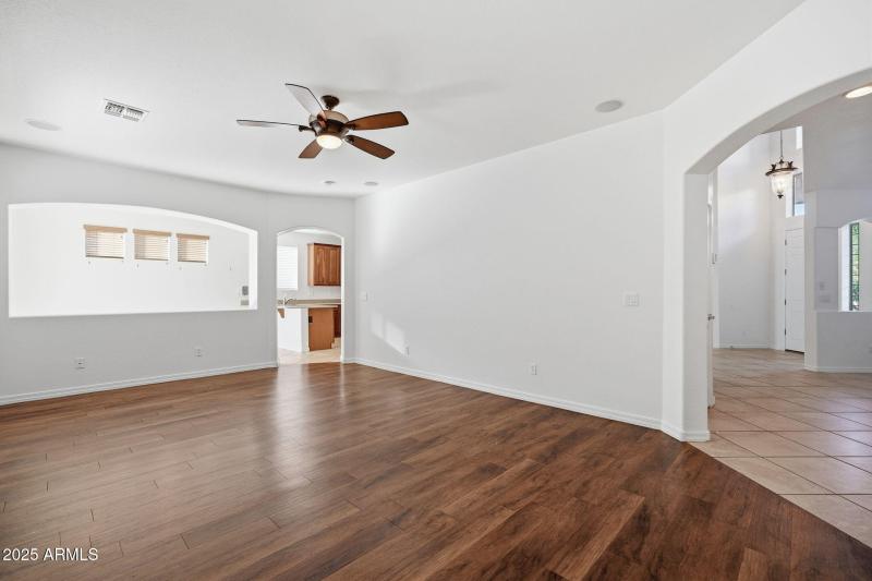 27-web-or-mls-028_ListerPros