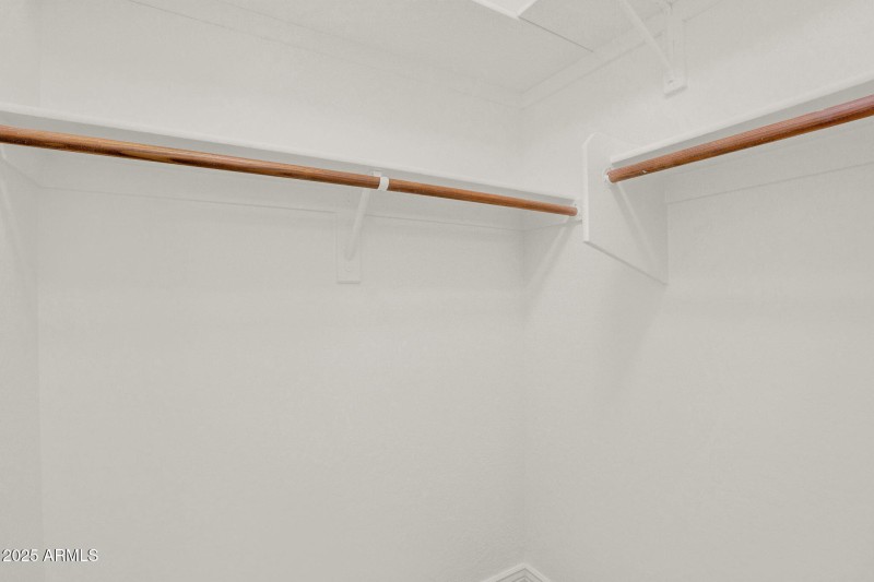 32-web-or-mls-7431 E Norwood St-33