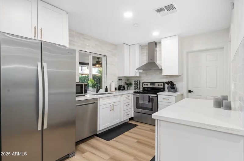 Upgraded Cabinets & Appliances