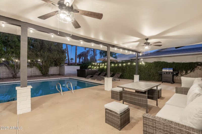 Hot Tub & Outdoor Entertaining