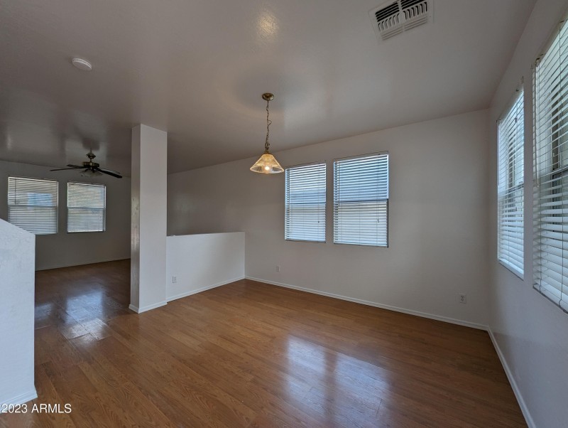 3330 W SAINT ANNE AVE