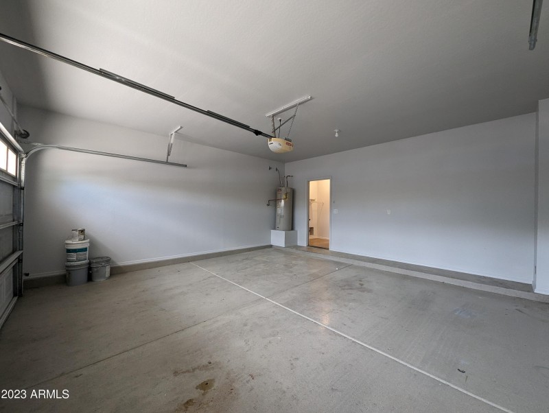 3330 W SAINT ANNE AVE