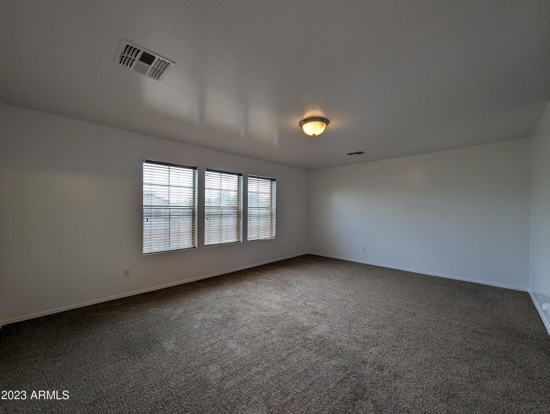 3330 W SAINT ANNE AVE