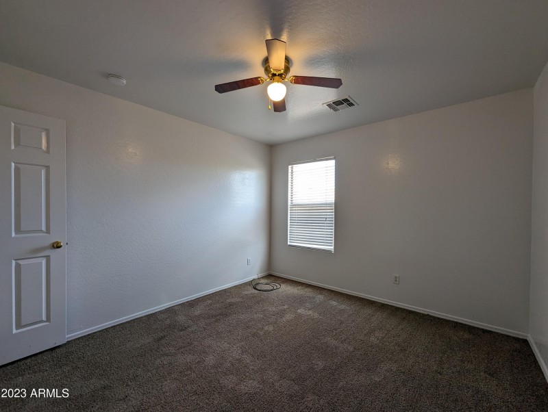 3330 W SAINT ANNE AVE