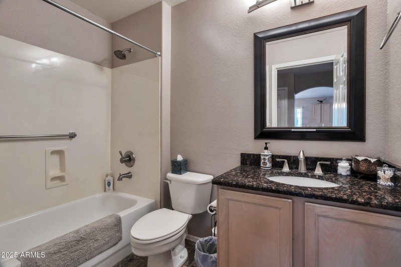 15-web-or-mls-QPT Photo - MEP_7356