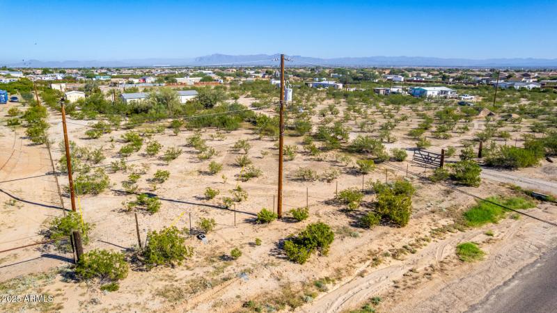 Fenced Acreage with Mountain Views