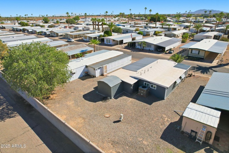 Backyard with No neighbors behind