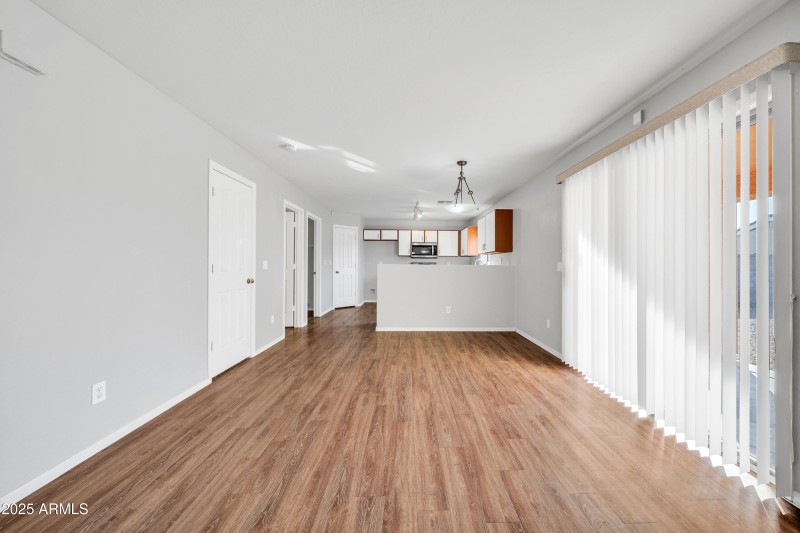 12753 W Pershing St-4