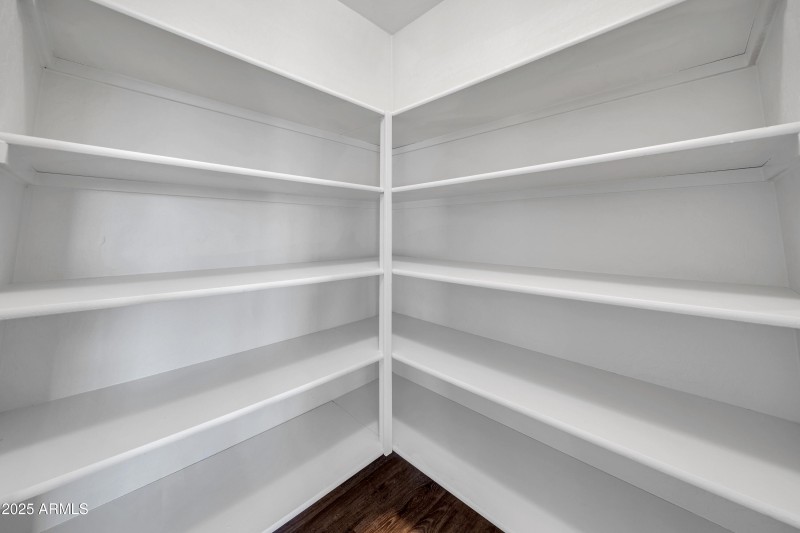 12753 W Pershing St-12