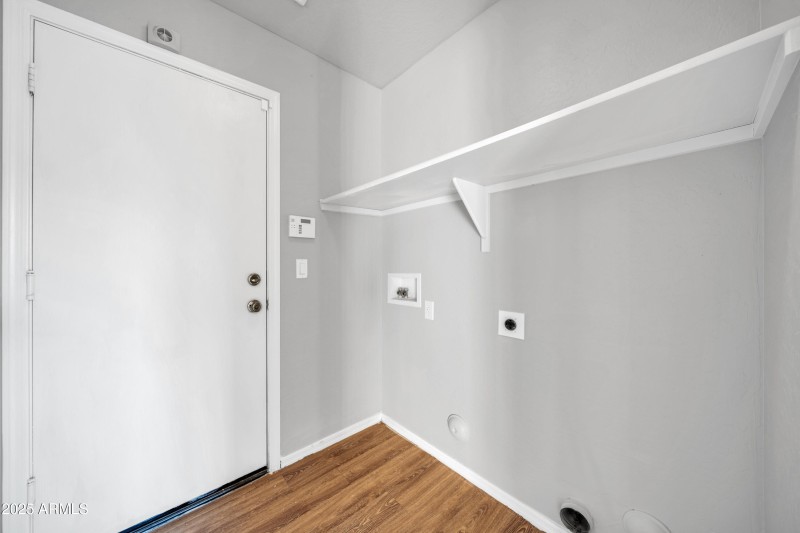 12753 W Pershing St-20