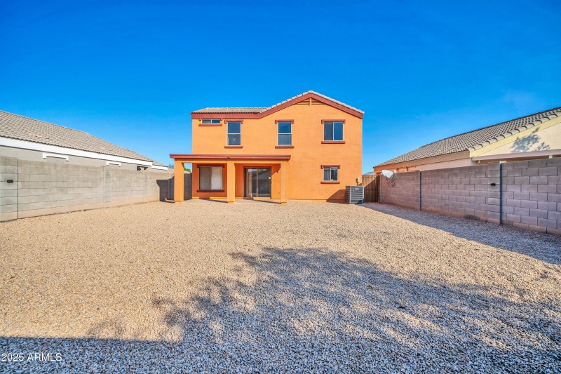 12753 W Pershing St-32