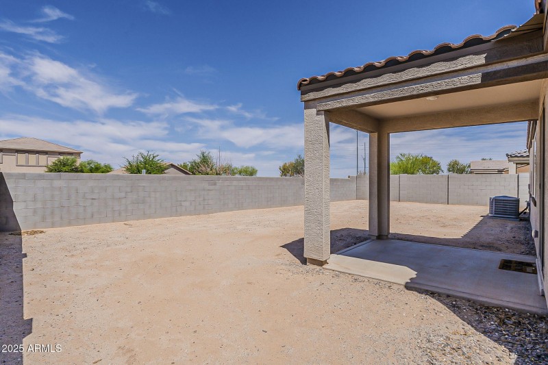 41-web-or-mls-Mulberry-32