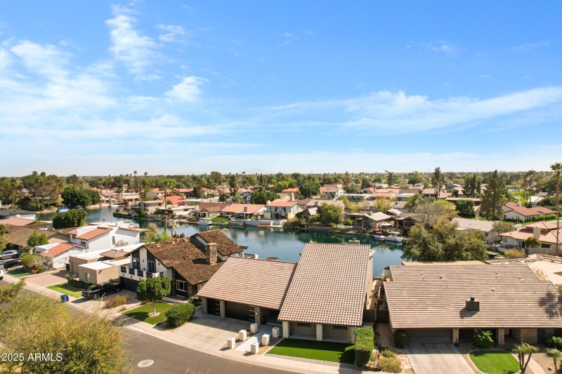 1323 E Whalers Way-75