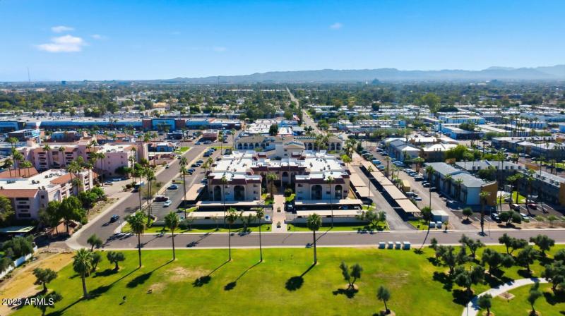 3033 E Devonshire Ave, Unit 1023-31