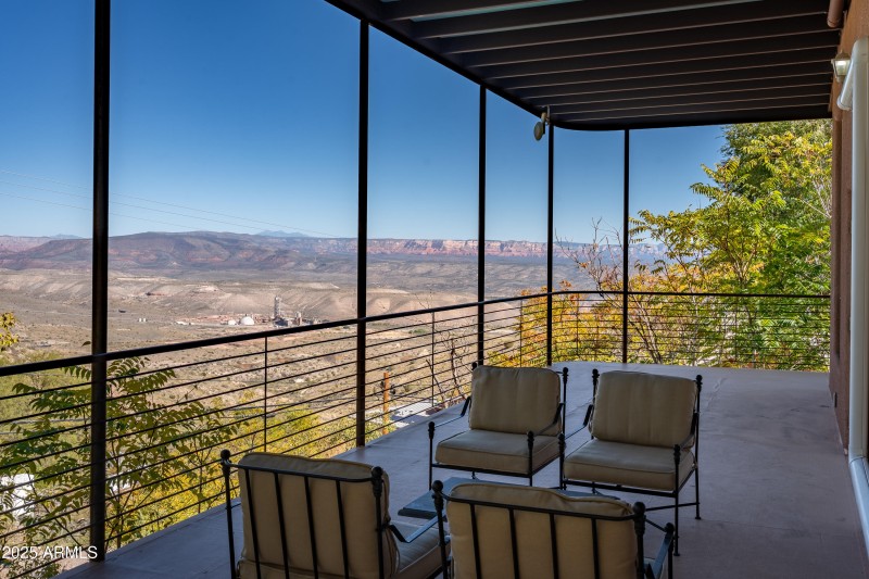 100 Dundee Ave Jerome AZ-33