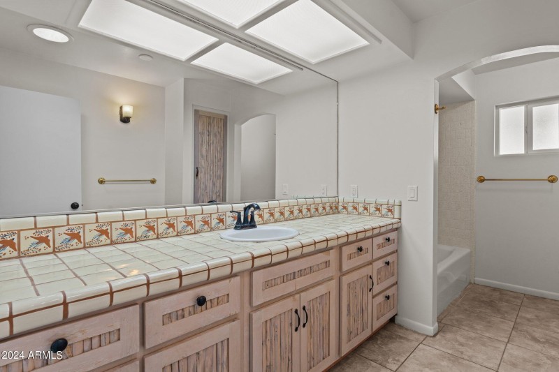 1605 N Little Stonehedge Ranch Rd