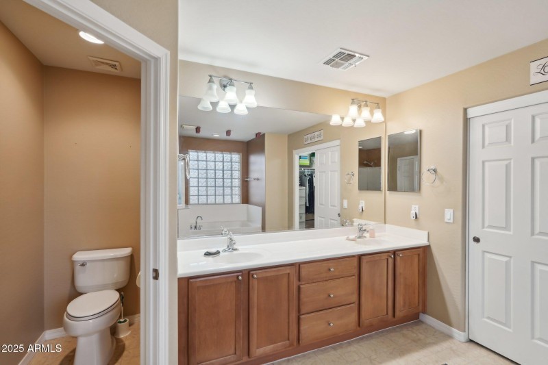 33-web-or-mls-W Victory Way-033