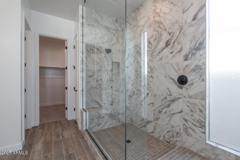 Tri Pointe Soleo 242 - Primary Bath-2MLS