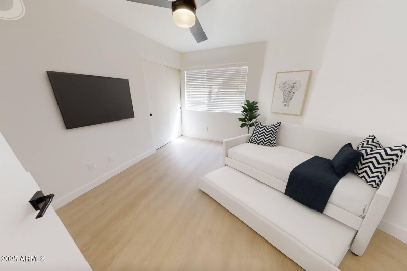 Guest Bedroom daybed