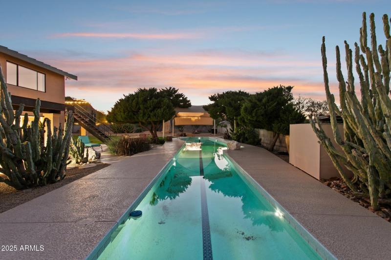 57-web-or-mls-11816-n-bancroft-dr