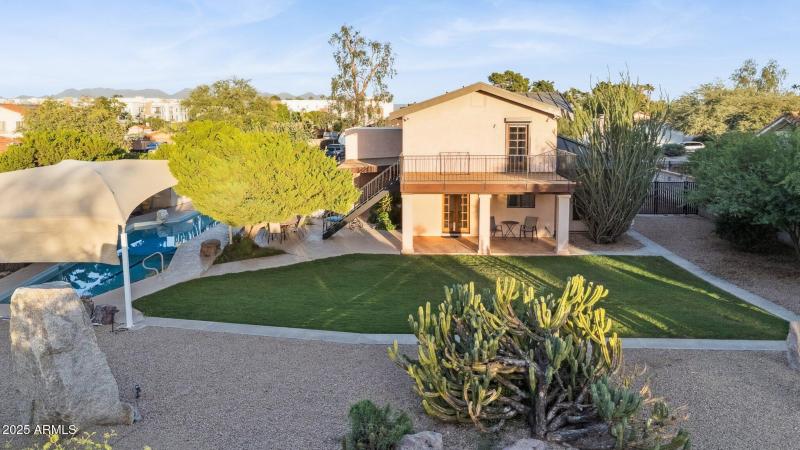 74-web-or-mls-11816-n-bancroft-dr