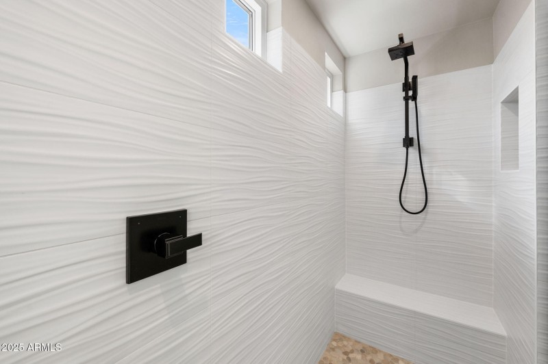 23-Primary Bathroom (2)