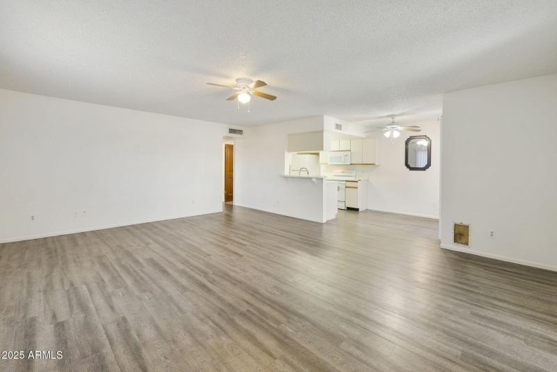 16-web-or-mls-_tm_4375-_tm_4379