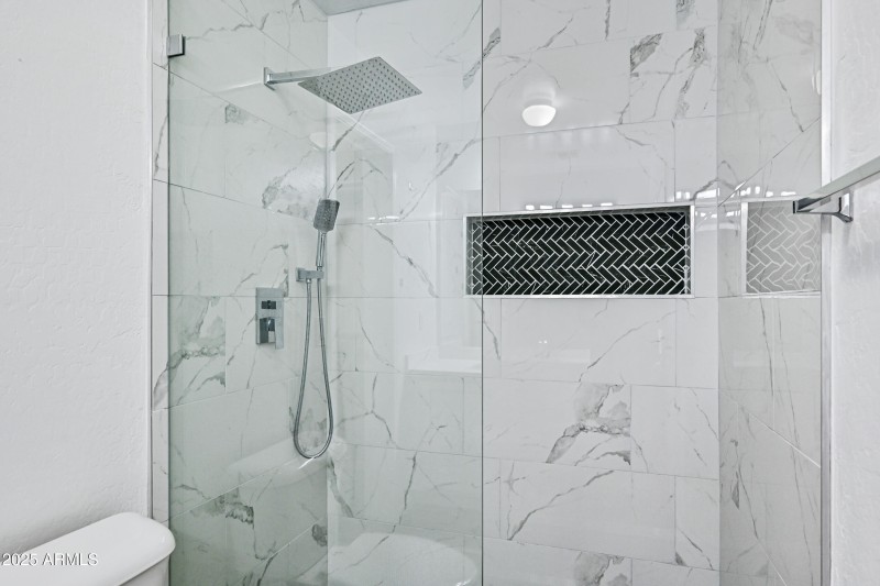 12-16620S48S24-ocupix-