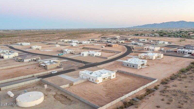 20211129191927181184000000-o