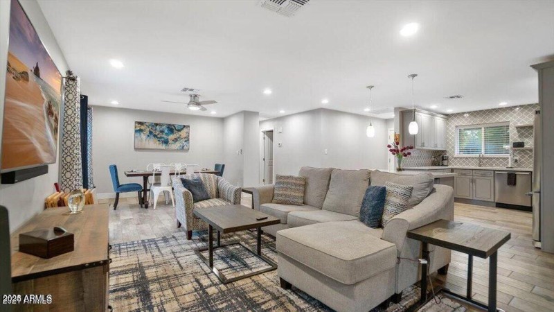 20240714040824103461000000-o